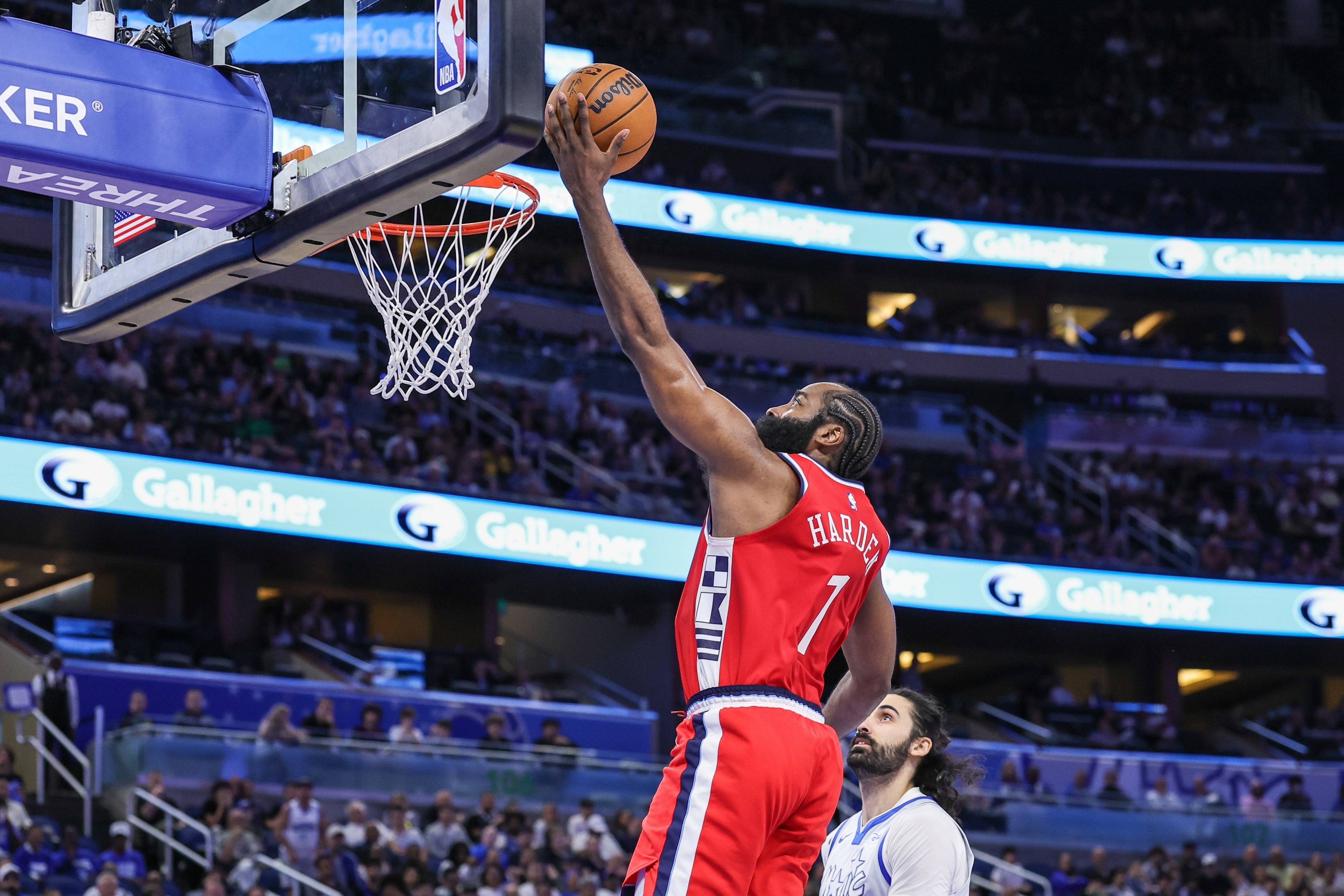 爱游戏-包含NBA总决赛倒计时,犹他爵士集结日外线爆发,细节引发关注,球迷炸锅,年轻球员得到机会的词条
