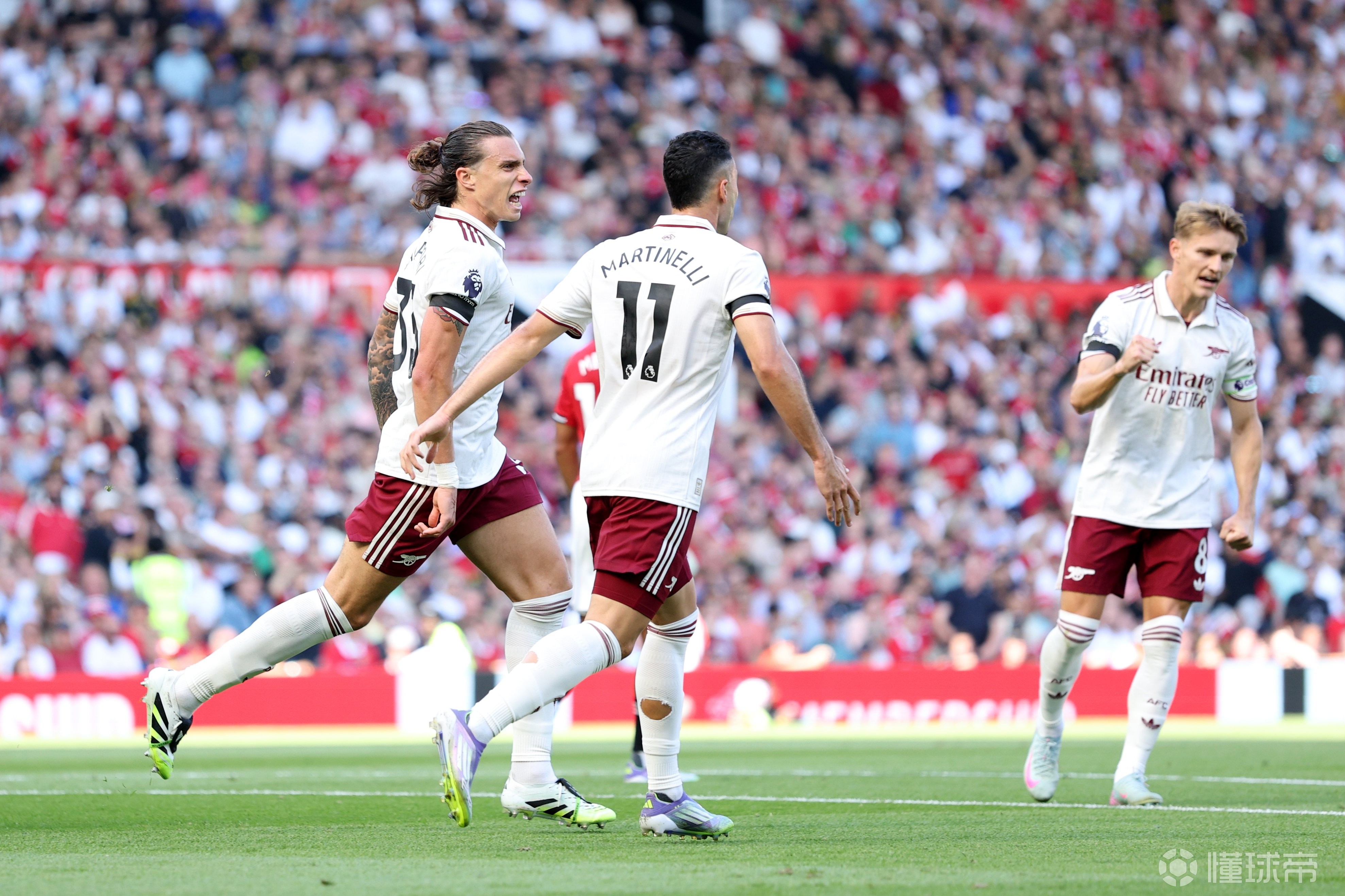 爱游戏官网-包含阿森纳赛前内部沟通，志在CBA常规赛名次提升，目标明确，球队文化再被提及的词条