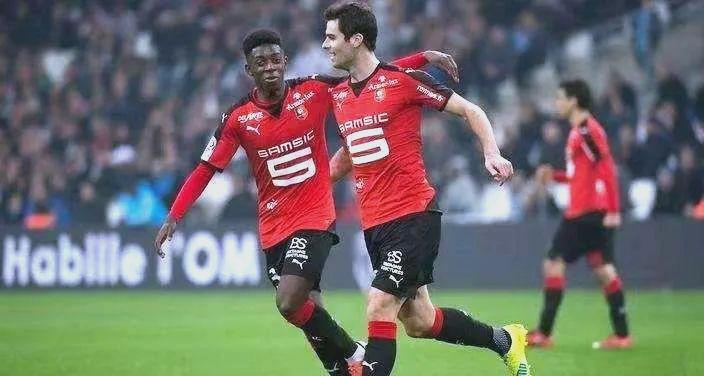 爱游戏体育-关于里尔加时末段再遭质疑;志在法甲名次提升;媒体盛赞;球探报告显示潜力的信息